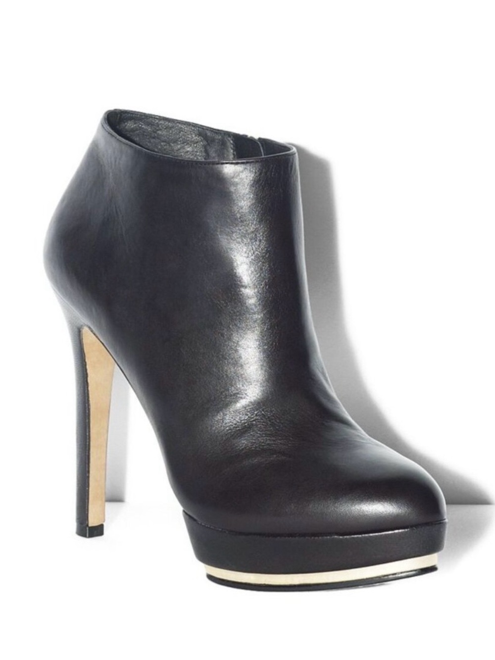 Vince Camuto Black Leather High-Stiletto Ankle Bootie Dira 7.5